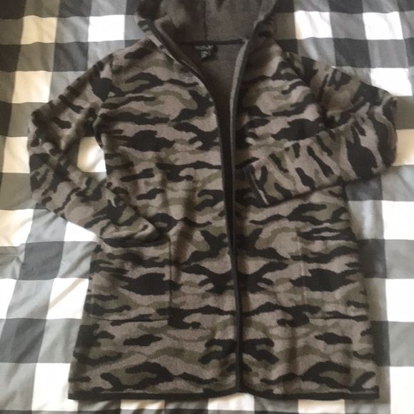 RACHEL ZOE Oversized CAMO Cardigan Sweater Black Olive Army Green Hood Sz XS S - Picture 7 of 15